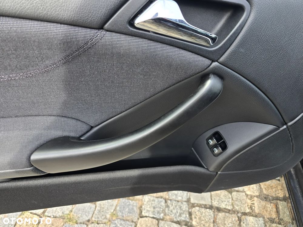 Mercedes-Benz Klasa C 200 Kompressor Sport Edition - 24