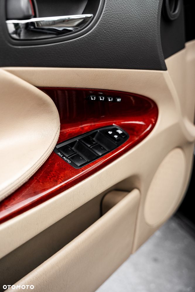 Lexus GS 450h Prestige + - 31