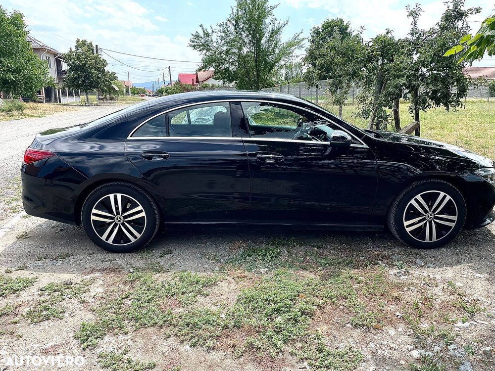 Mercedes-Benz CLA 200 - 4