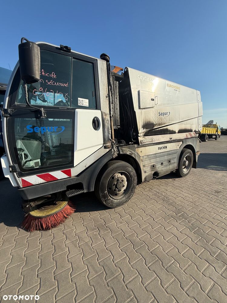 Inny Bucher CityCat 5006 - 2