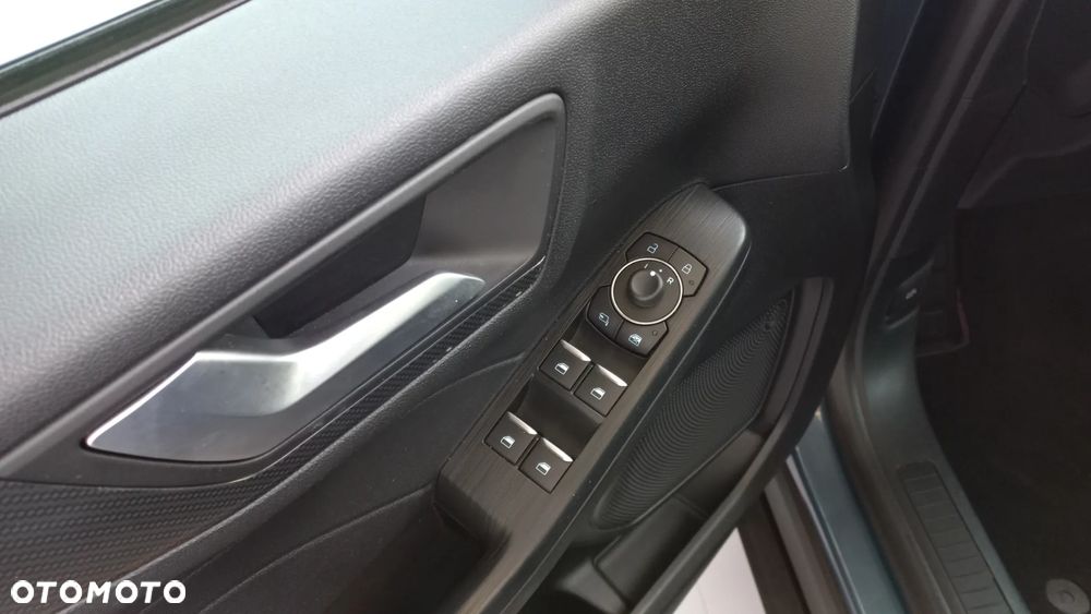 Ford Kuga 2.5 FHEV FWD ST-Line X - 15