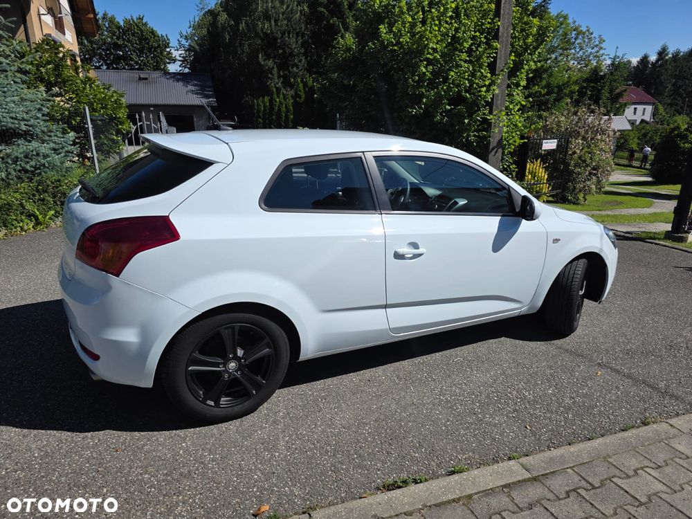 Kia ProCeed 1.6 CVVT LX - 31
