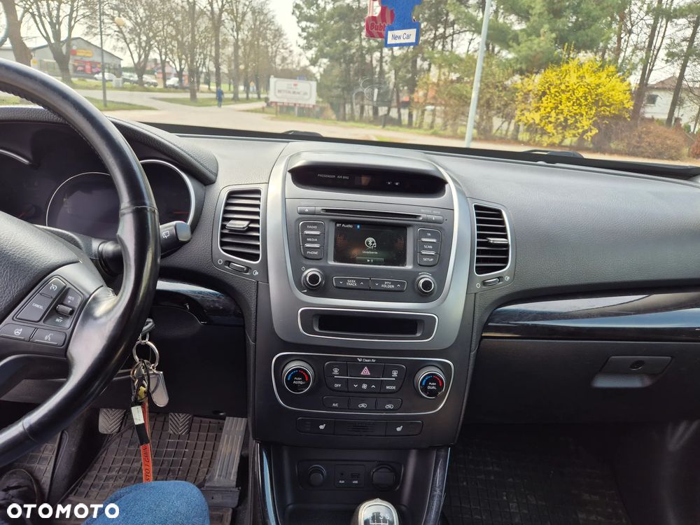 Kia Sorento 2.0 CRDI M - 10