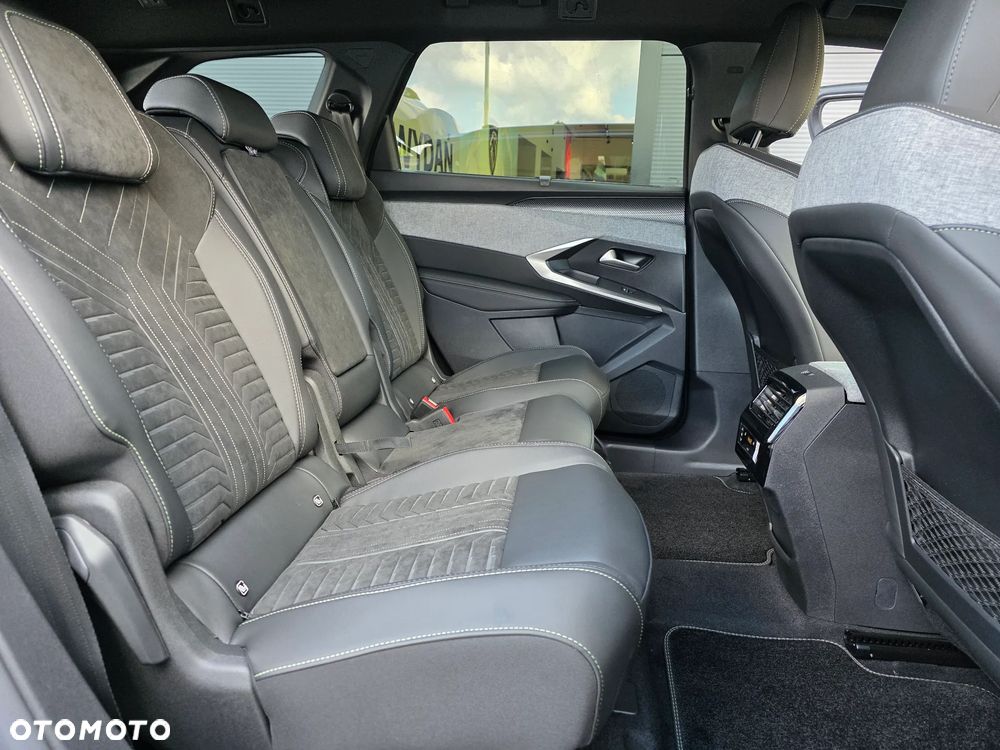 Peugeot 5008 1.6 PHEV 225 GT Exclusive S e-DCS7 - 21
