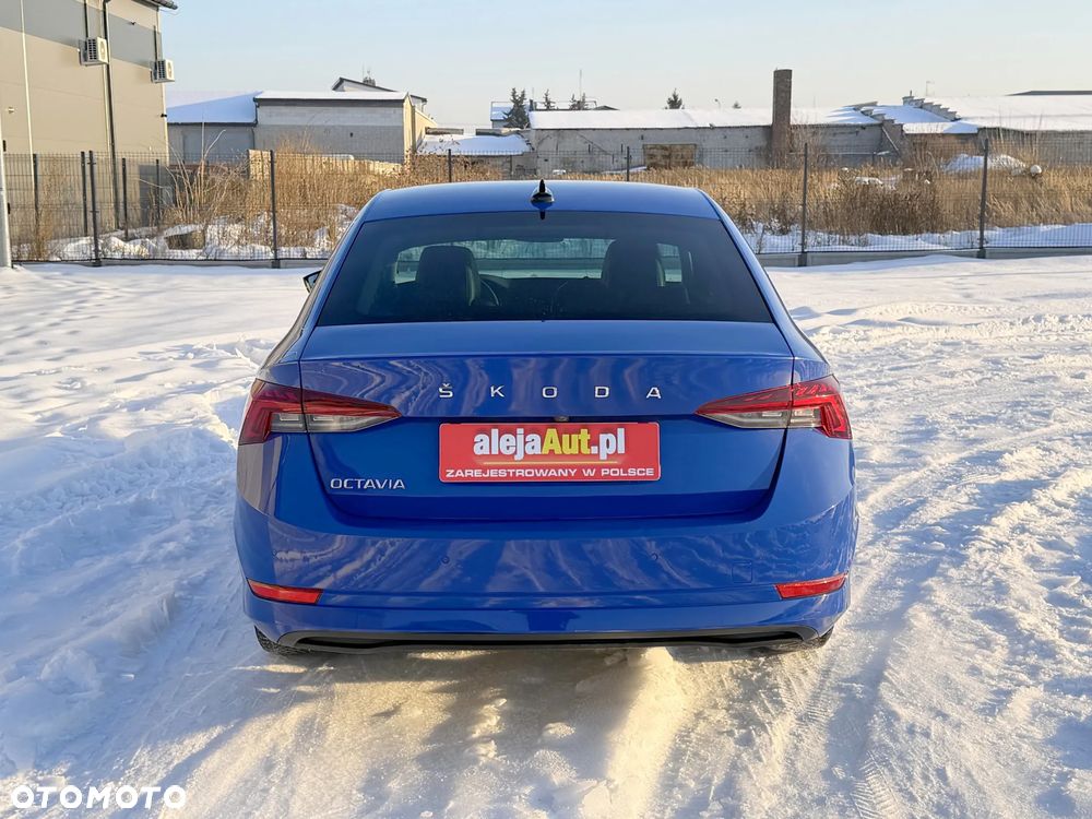 Skoda Octavia 2.0 TDI Ambition DSG - 12