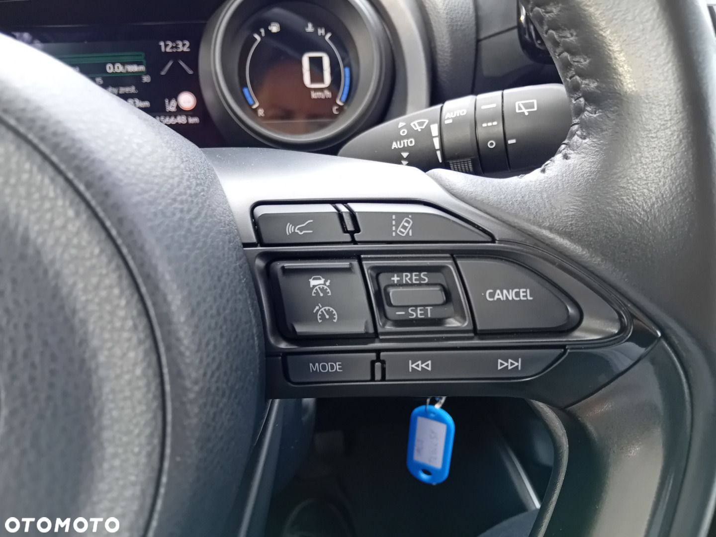Toyota Yaris - 16