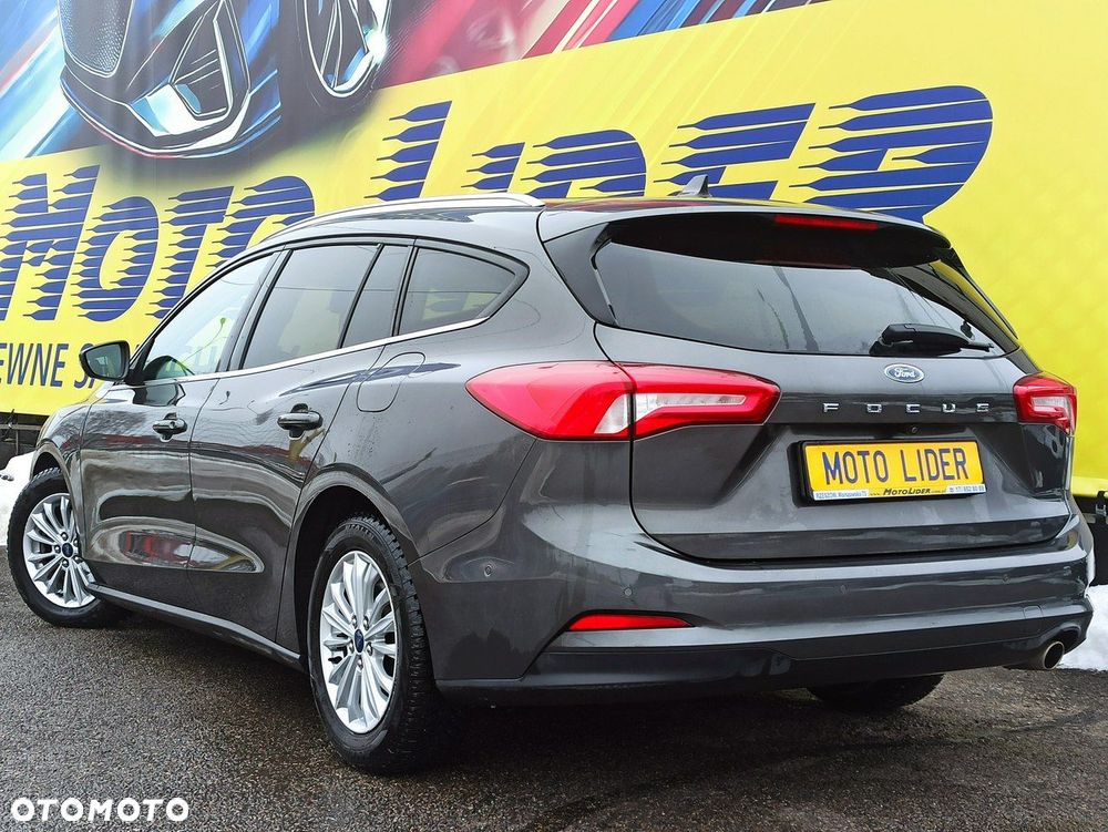 Ford Focus 1.5 EcoBlue Start-Stopp-System TITANIUM STYLE - 4