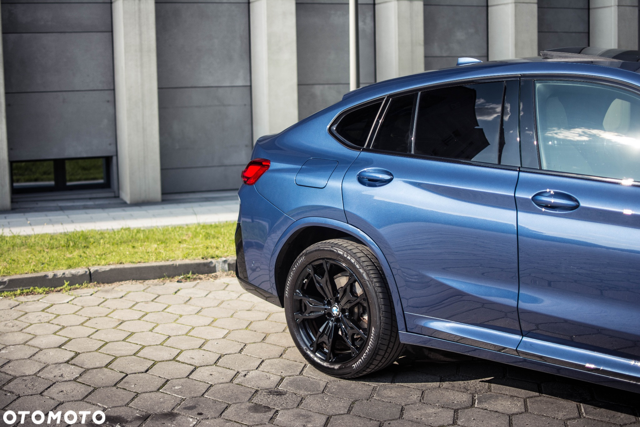 BMW X4 xDrive30i M Sport Edition - 4