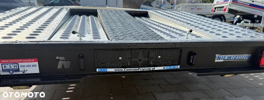 Niewiadów Laweta samochodowa Indiana Premium Color 8,5x2,10 koła 10 - 13