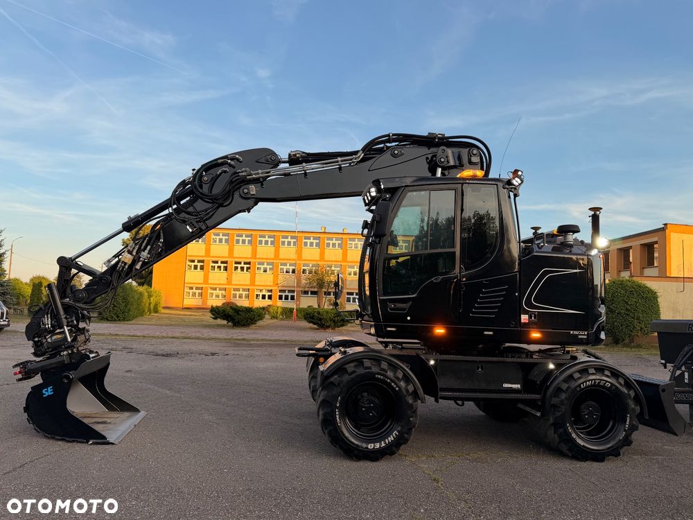 Liebherr A914 Compact - 2