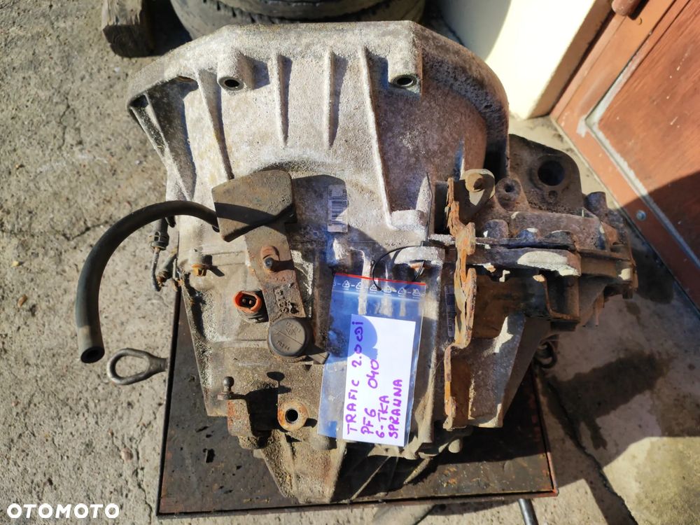 skrzynia biegów PF6 040 6-biegów do Trafic II lift 06- 2,0dci Vivaro ,sprawdzona - 6