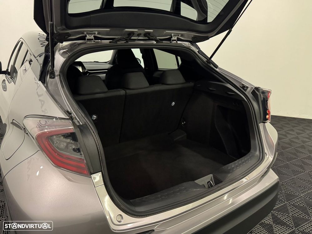 Toyota C-HR 1.8 HSD Comfort+P.Style - 56