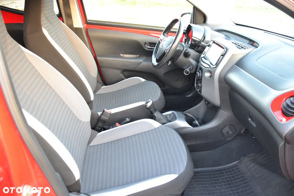 Toyota Aygo - 30