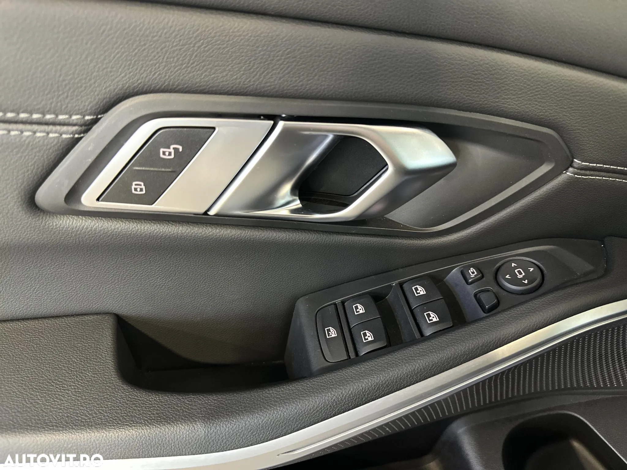 BMW Seria 3 320i xDrive Aut. - 14