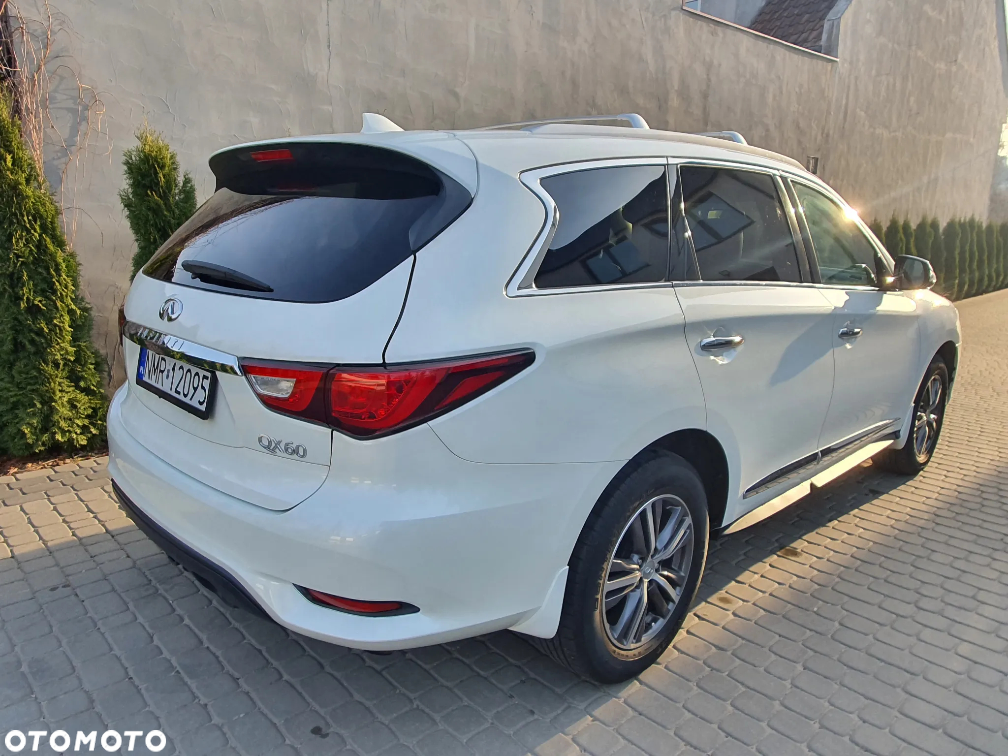 Infiniti QX60 3.5 Elite - 5