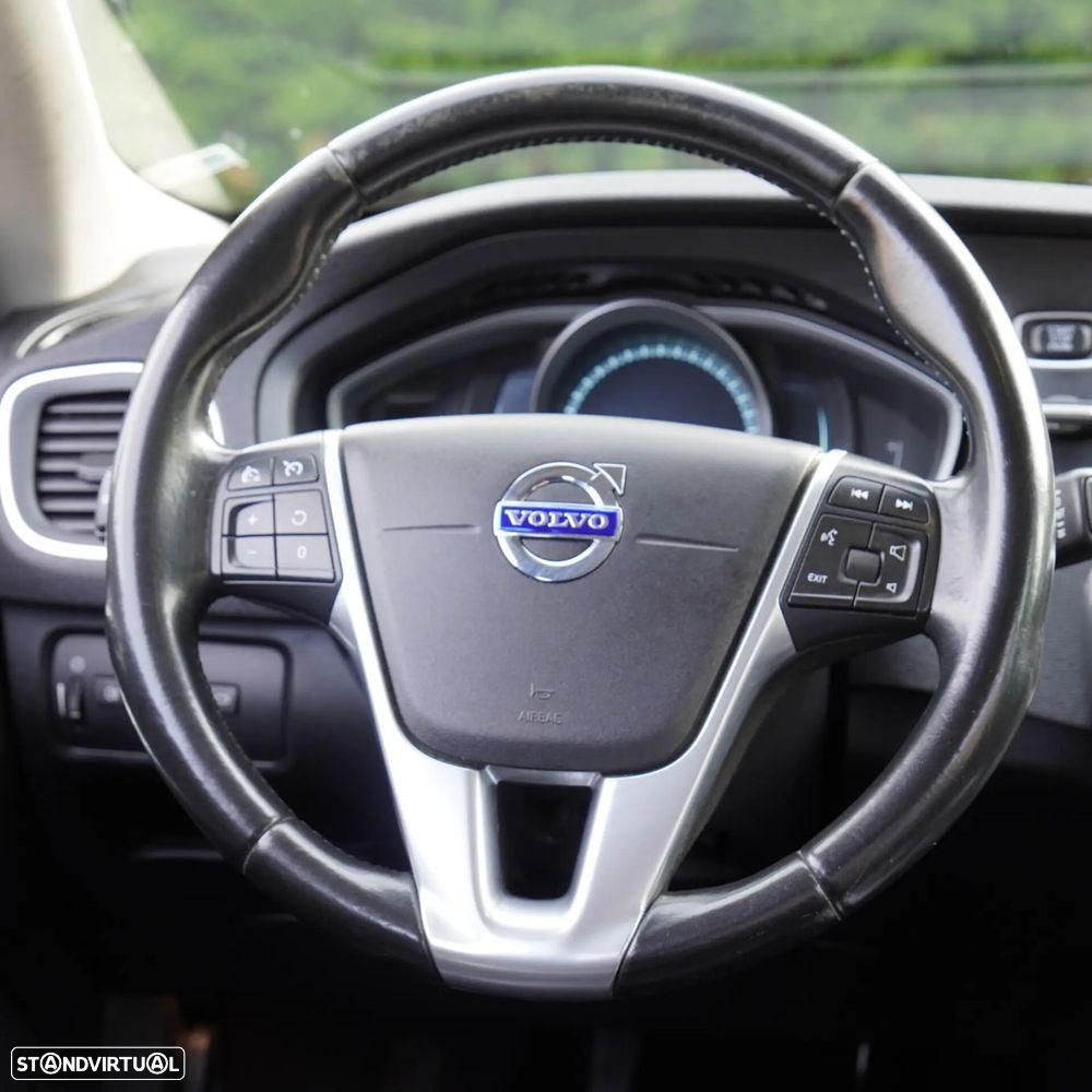 Volvo V40 1.6 D2 Volvo Ocean Race - 11