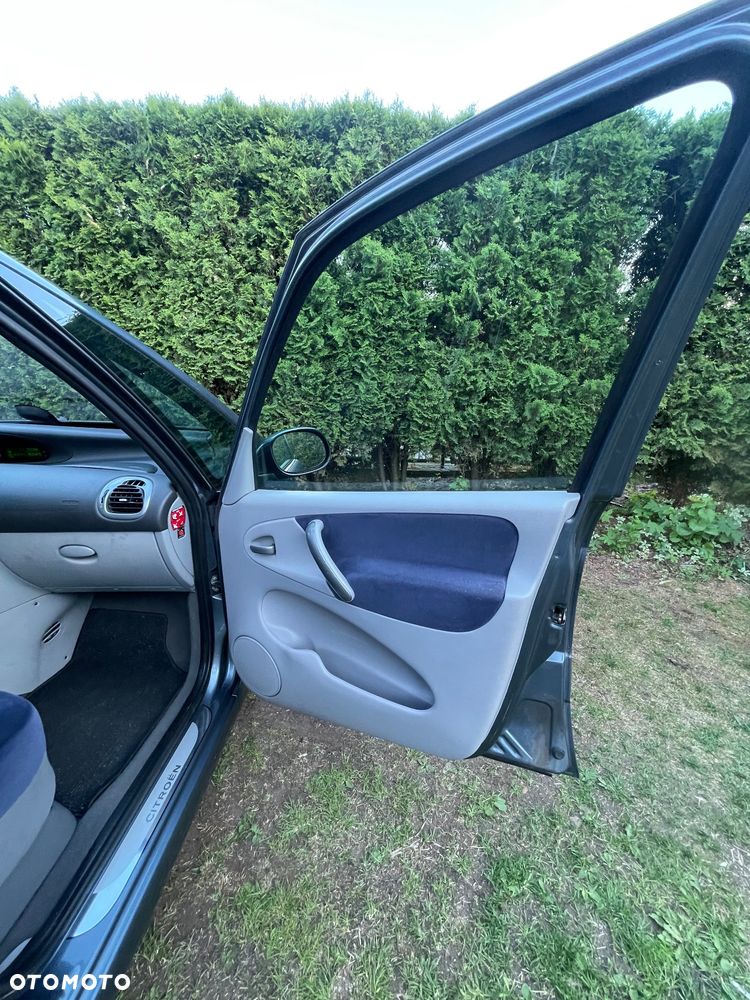 Citroën Xsara Picasso 1.6 HDi SX Plus - 24