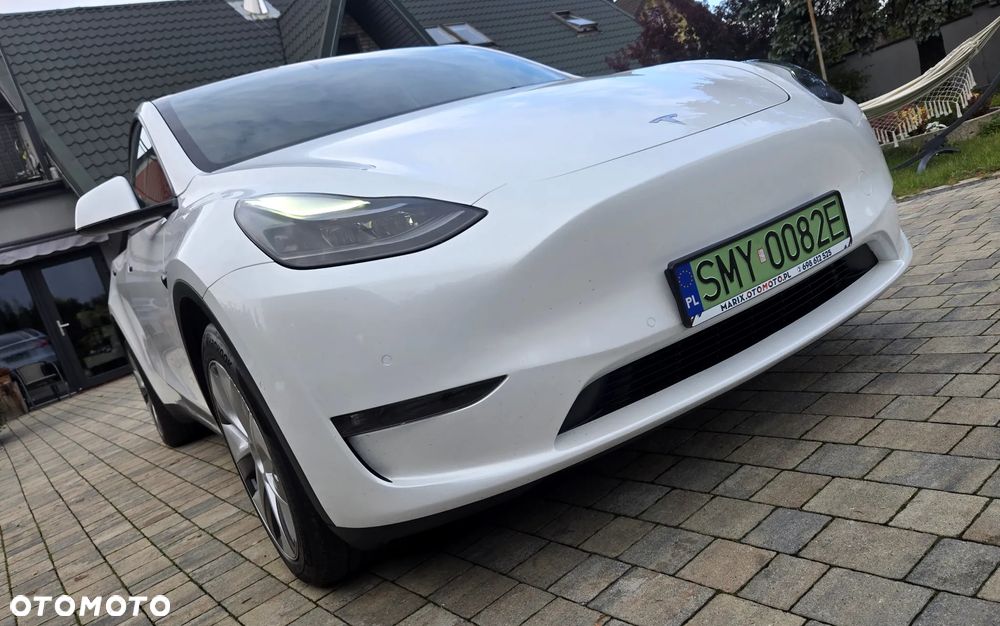 Tesla Model Y Long Range Dual Motor AWD - 7