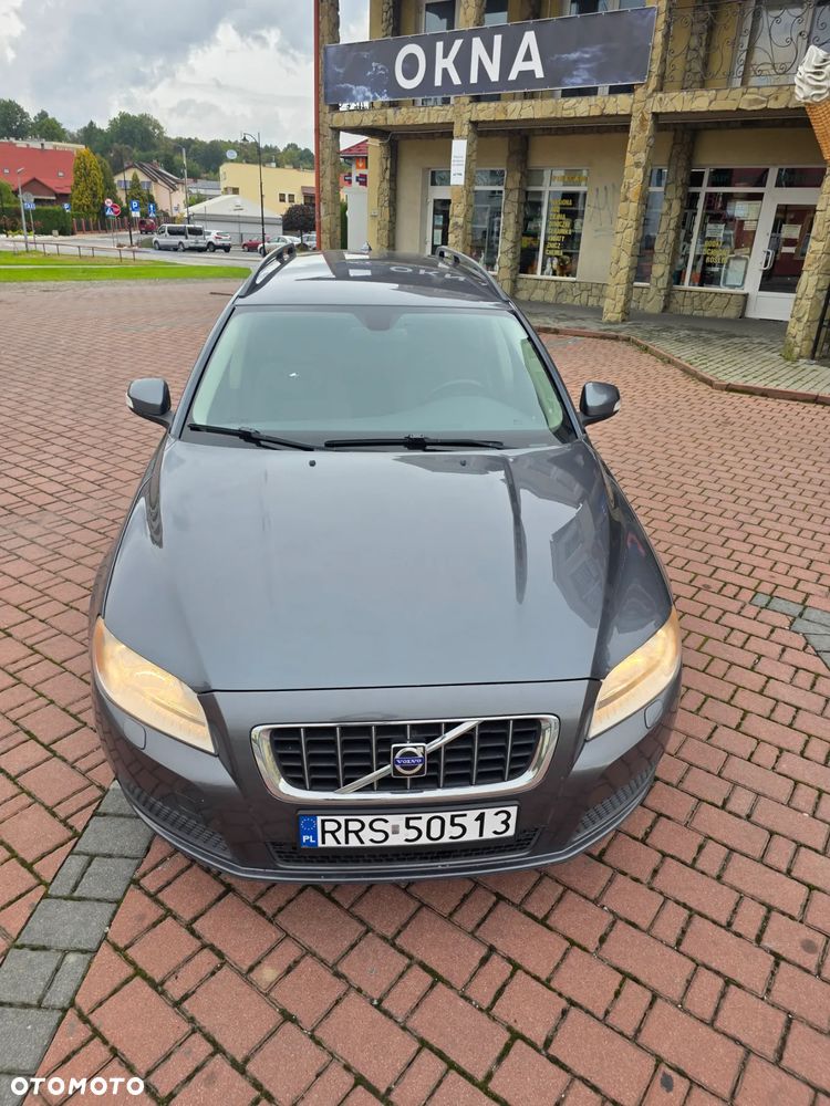 Volvo V70 2.0 - 18