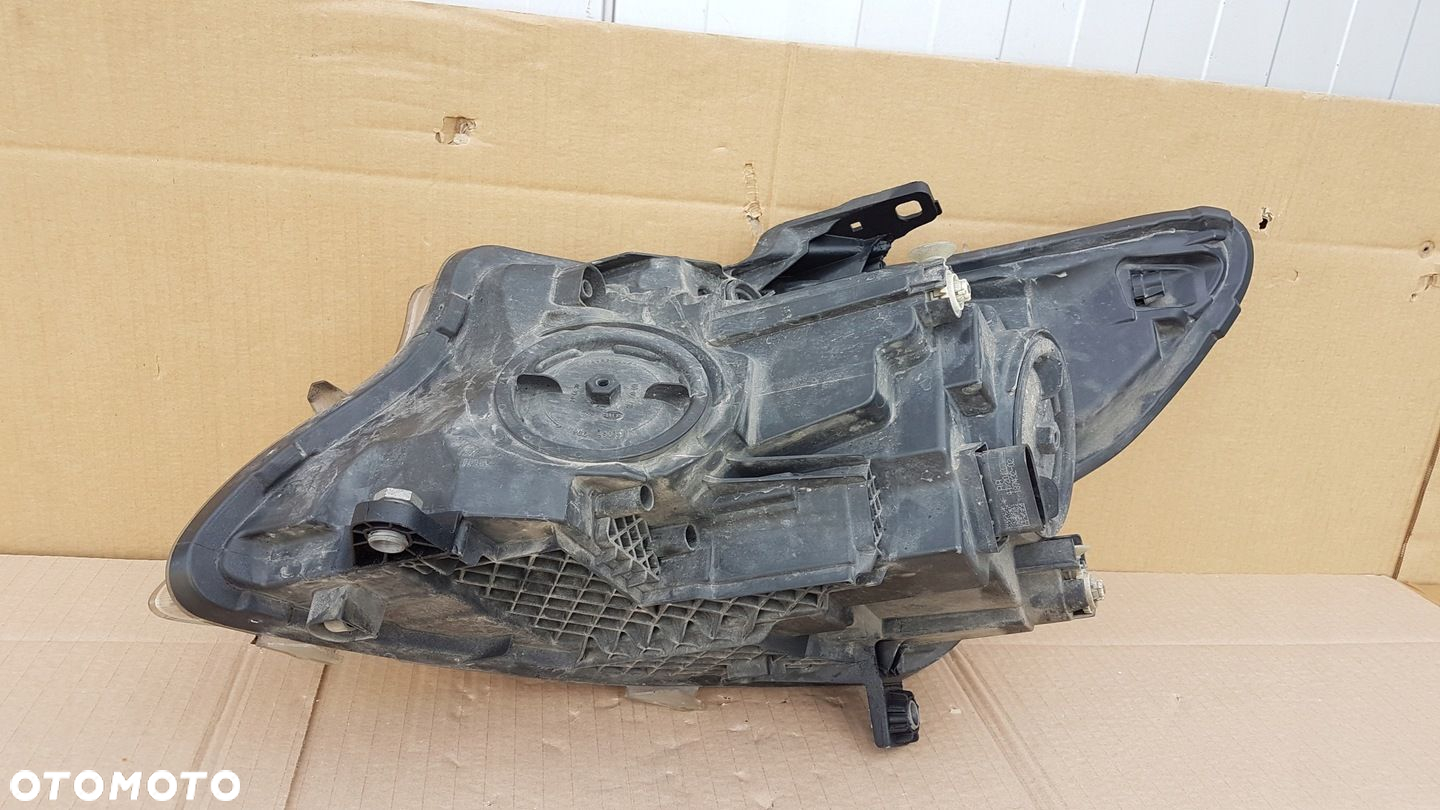 LAMPA PRZÓD PRAWA MERCEDE VITO W447 ZWYKŁA - 12