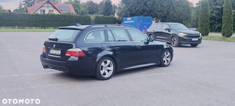 BMW Seria 5 523i - 8