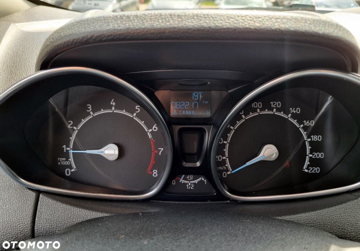 Ford EcoSport - 30
