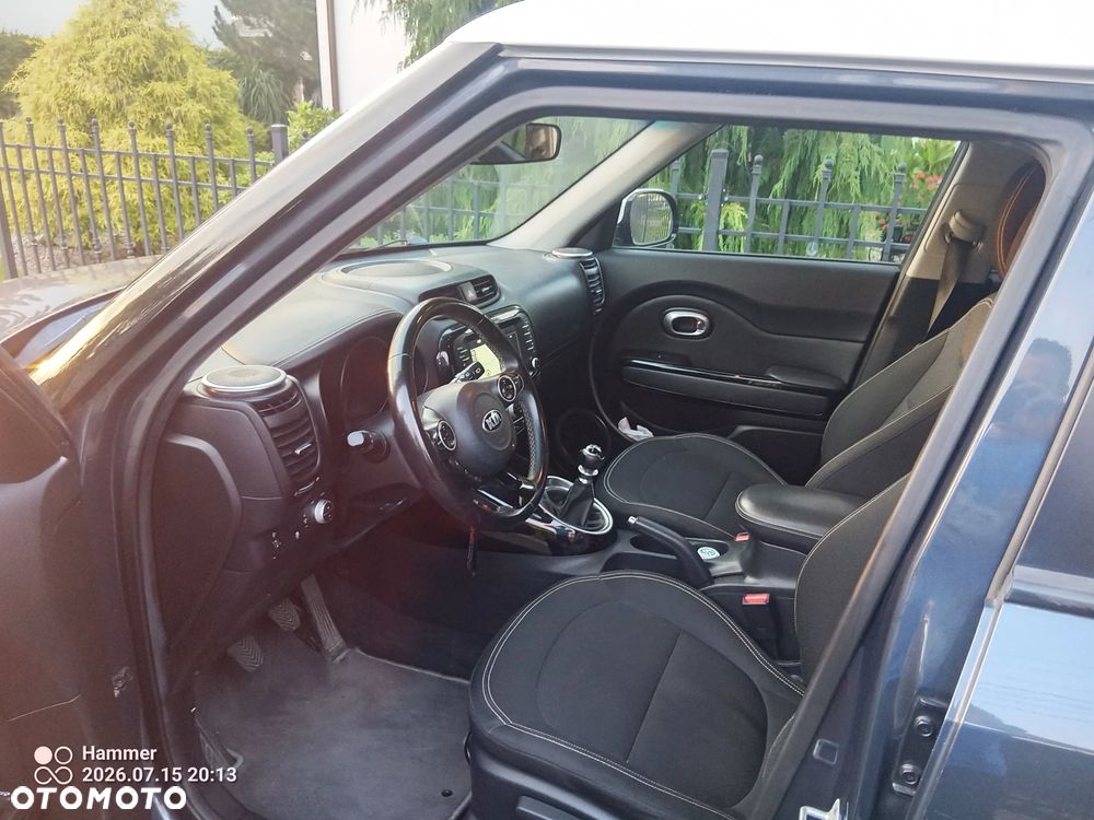 Kia Soul 1.6 CRDI White&Red Edition - 20