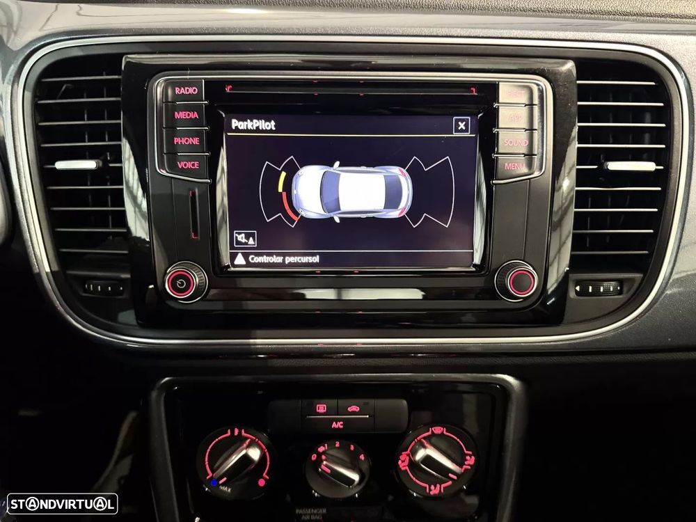 VW New Beetle 2.0 TDI Design - 29
