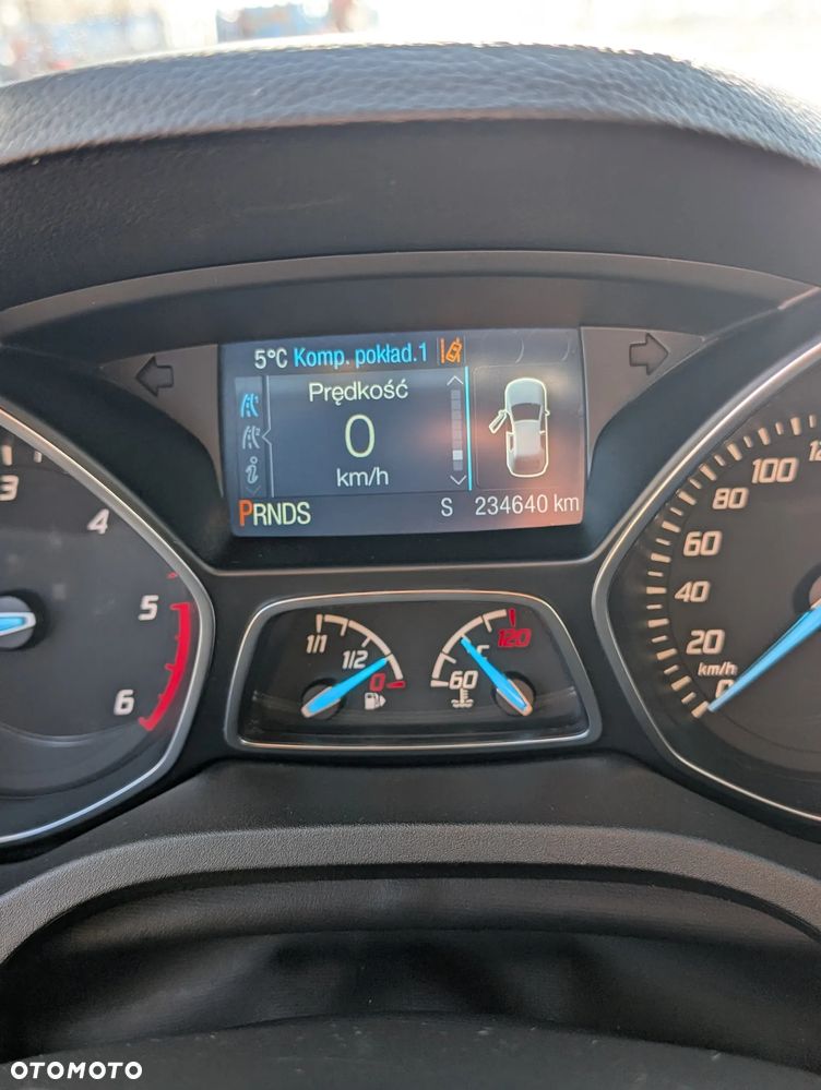 Ford Kuga 2.0 TDCi 4x4 Titanium - 9