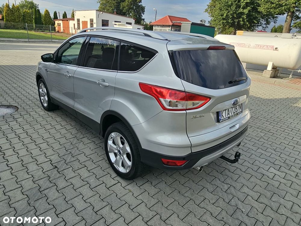 Ford Kuga 2.0 TDCi 4x4 Trend - 2