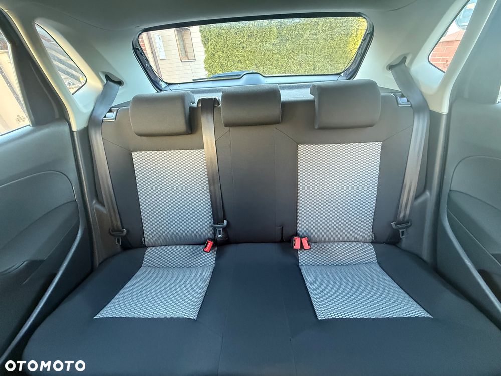 Volkswagen Polo - 23