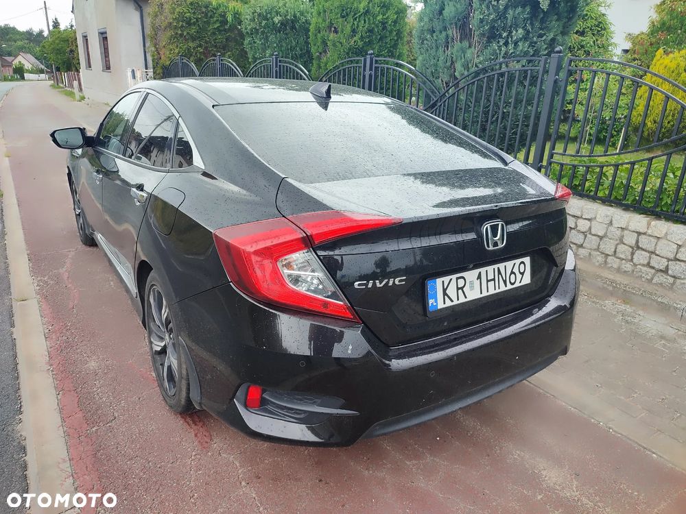 Honda Civic 1.5 T Executive CVT - 9