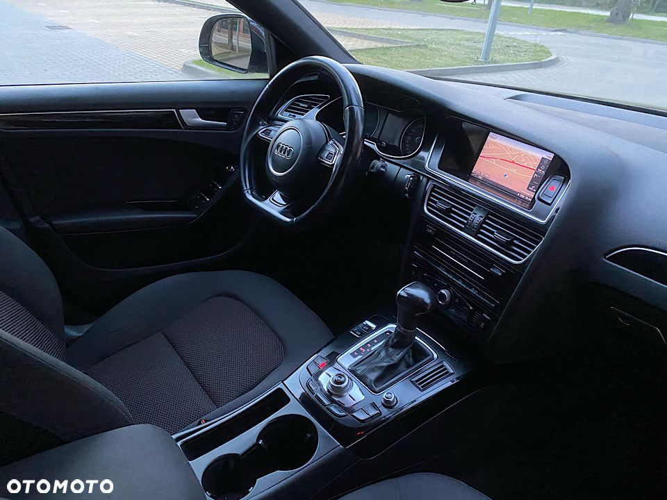 Audi A4 Allroad - 29