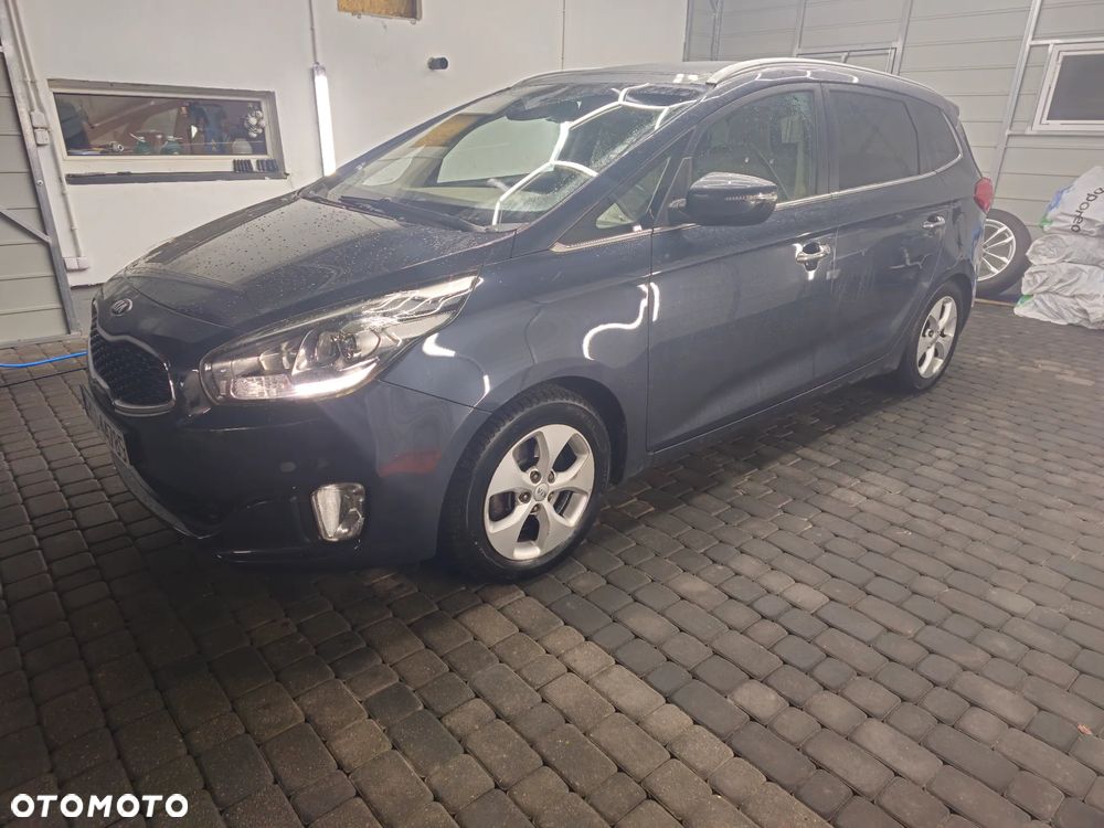 Kia Carens 1.6 GDI Business Line 7os EU6 - 3