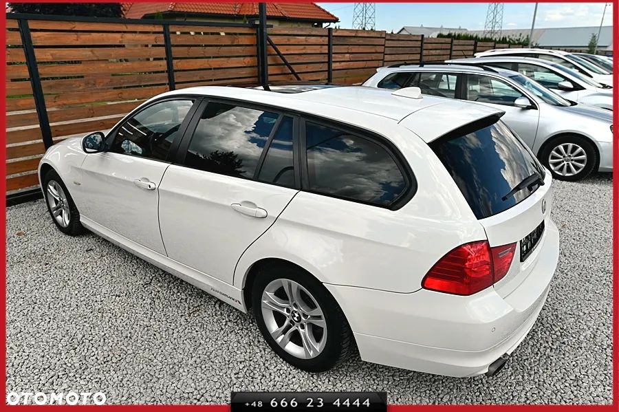 BMW Seria 3 320d DPF Efficient Dynamics Edition Edition Exclusive - 10