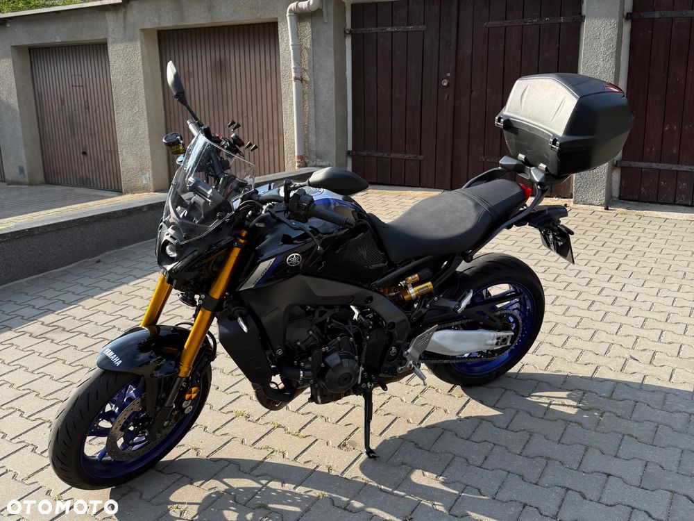 Yamaha MT - 9