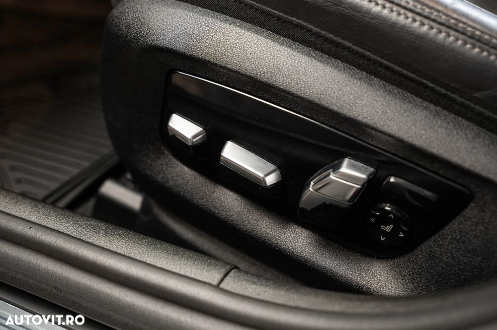 BMW Seria 5 540d xDrive Aut. - 32