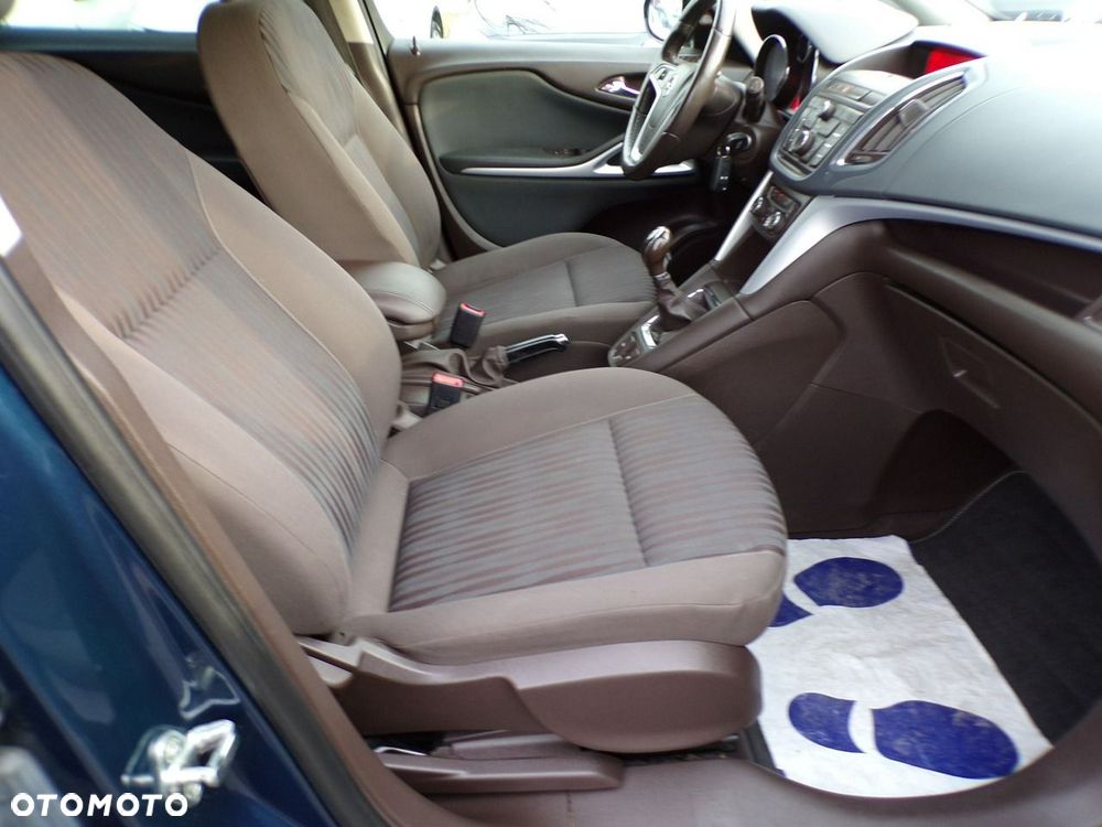 Opel Zafira - 30