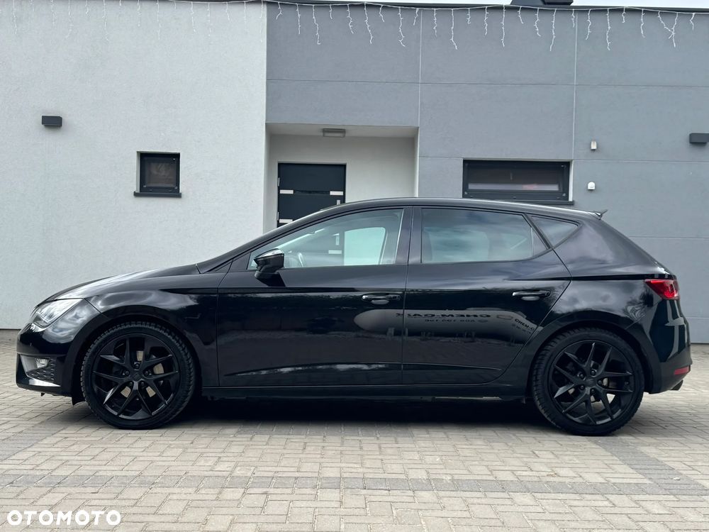Seat Leon 2.0 TDI FR Black S&S DSG - 9