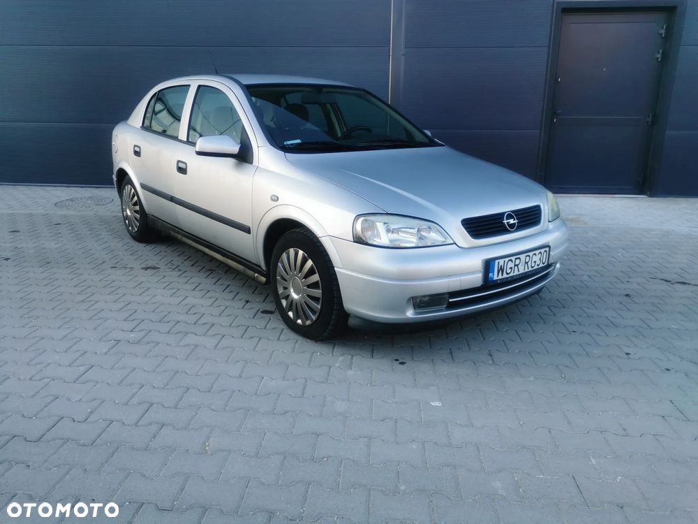 Opel Astra 1.4 Enjoy - 2