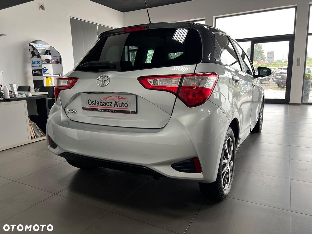 Toyota Yaris 1.5 20th Anniversary - 6