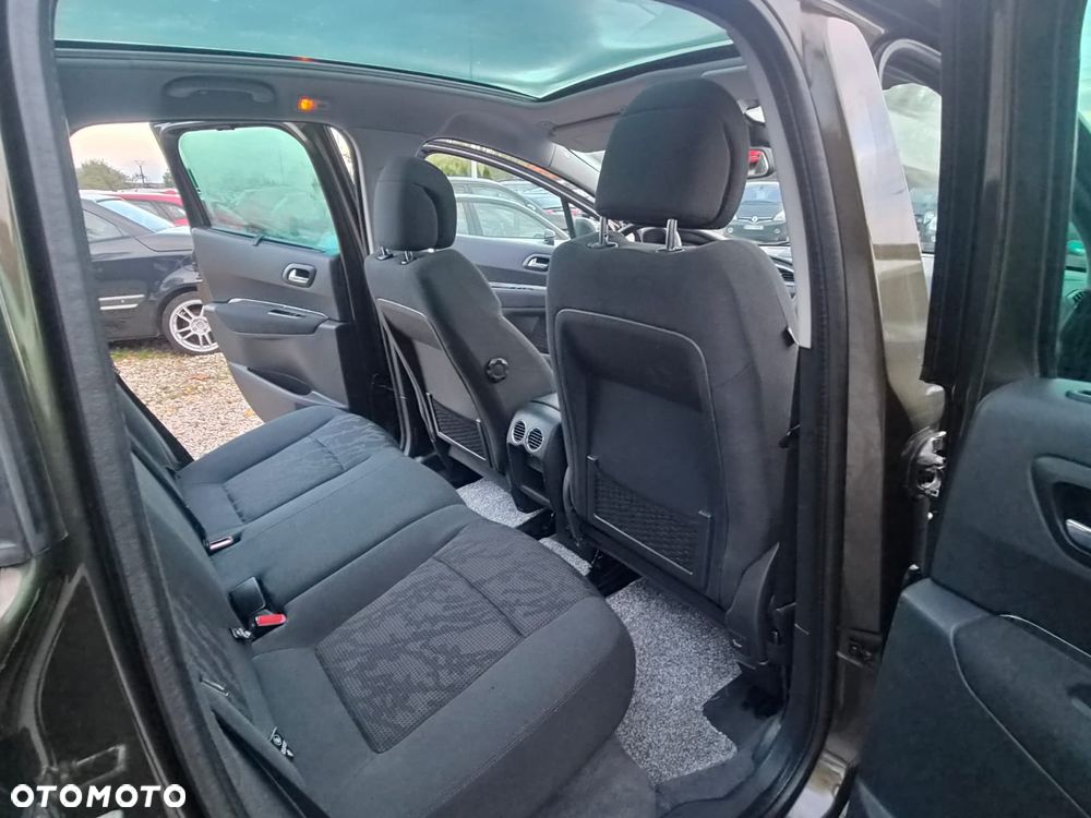 Peugeot 3008 1.6 Premium - 27