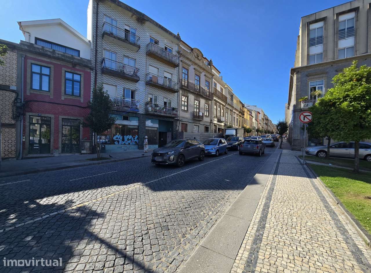 T3 Exclusivo no Centro de Braga com Jardim Privativo - Grande imagem: 3/24
