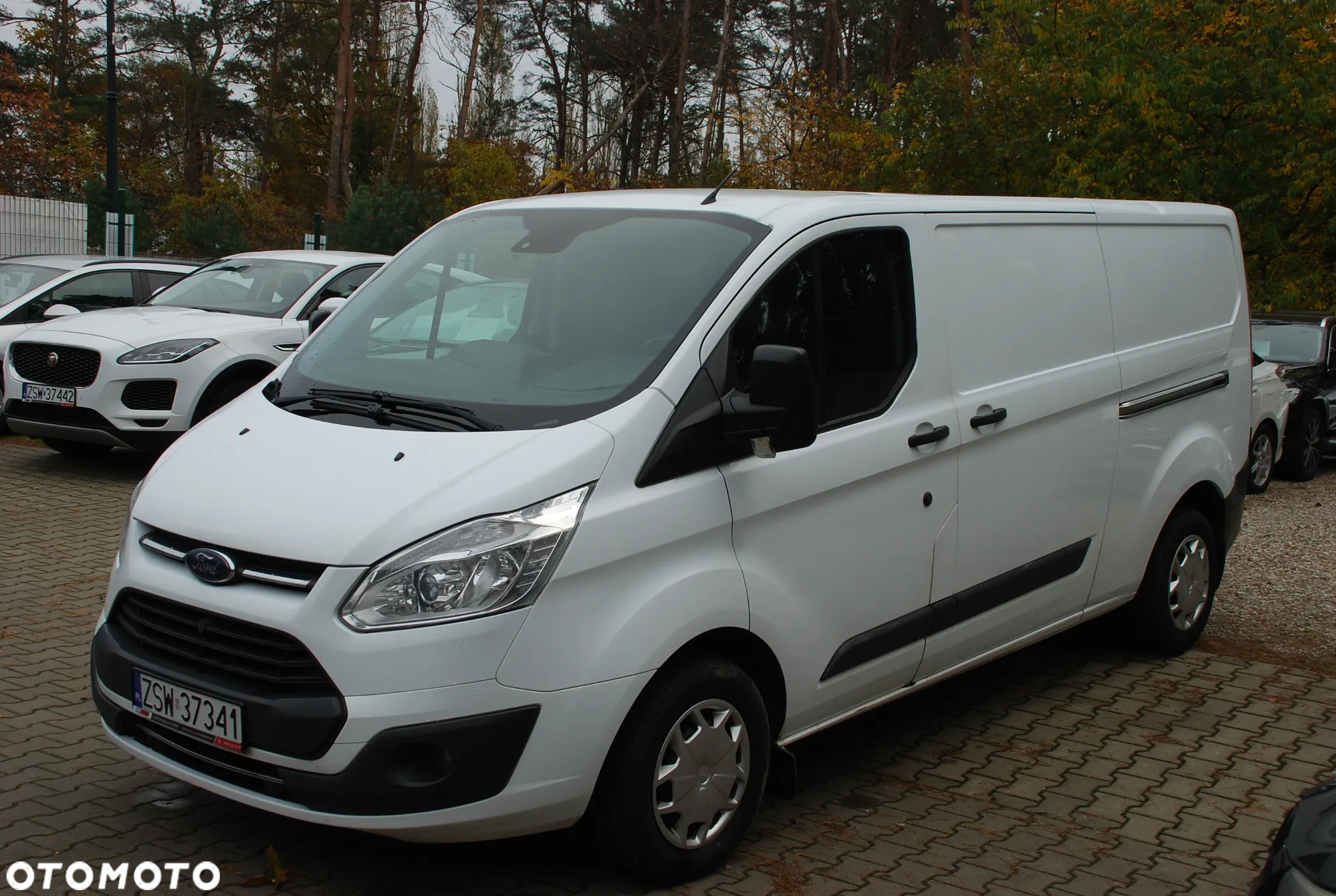 Ford TRANSIT CUSTOM - 10