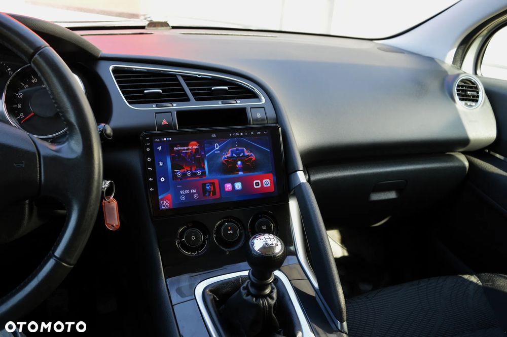Peugeot 3008 1.6 HDi Premium - 13
