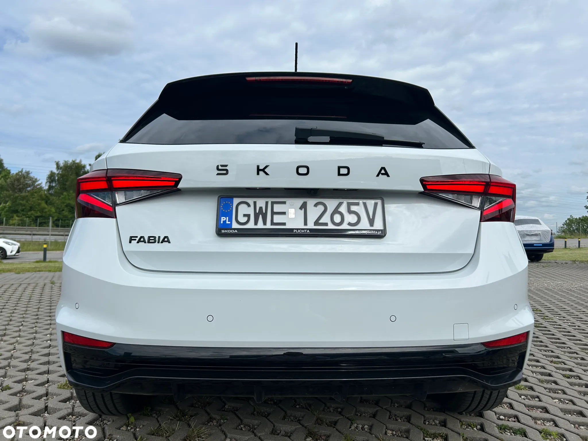 Skoda Fabia 1.5 TSI Monte Carlo DSG - 13