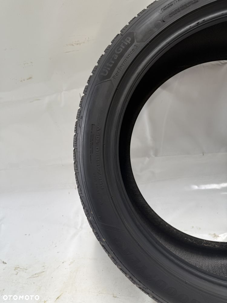 255/45/20 Goodyear UltraGrip Performance 3 105V 2024R - 2