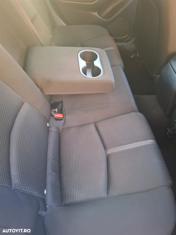Mazda 3 - 8