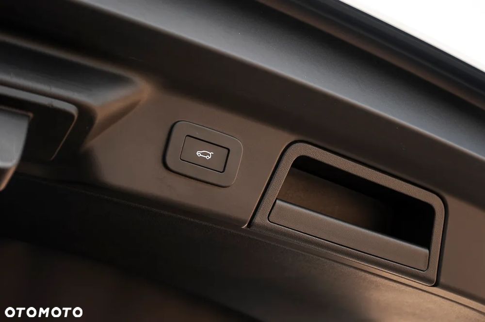 Land Rover Range Rover Velar P250 R-Dynamic S - 36