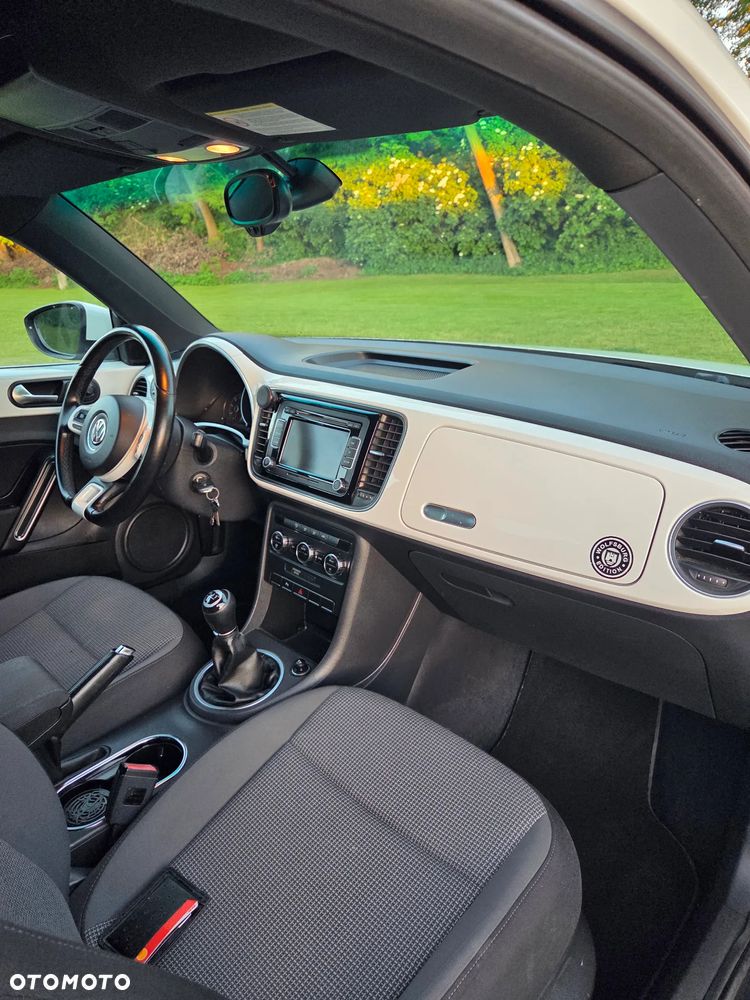 Volkswagen Beetle 1.6 TDI - 10